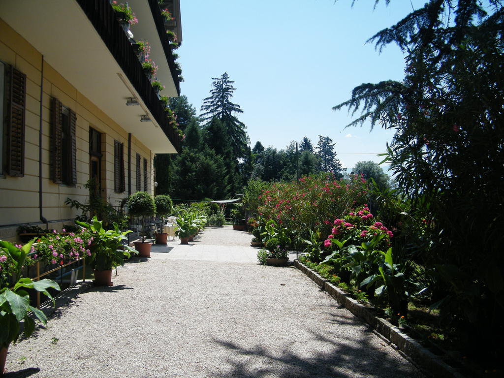 Hotel Angelica Мерано Экстерьер фото